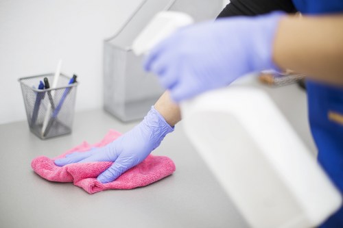 Professional cleaning support for offices and workspaces in W1S