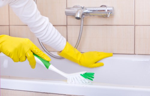 Efficient short-let cleaning service for a W1S serviced apartment building with central London access